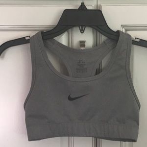 Nike dri fit sports bra xs
